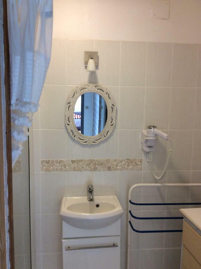 Appartement En Rez De Villa Beausite Mandelieu エクステリア 写真